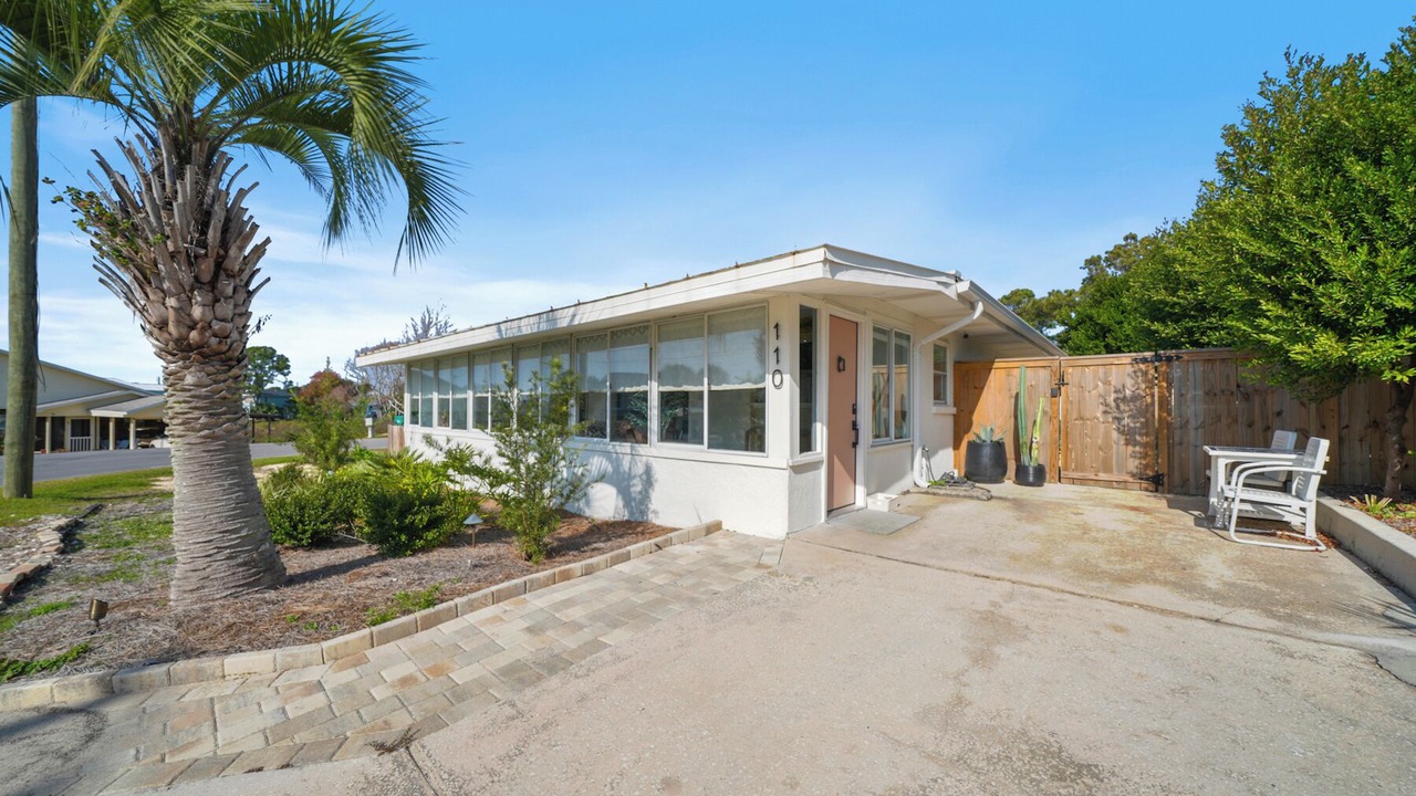 Photo of Others in Laguna Beach Estates