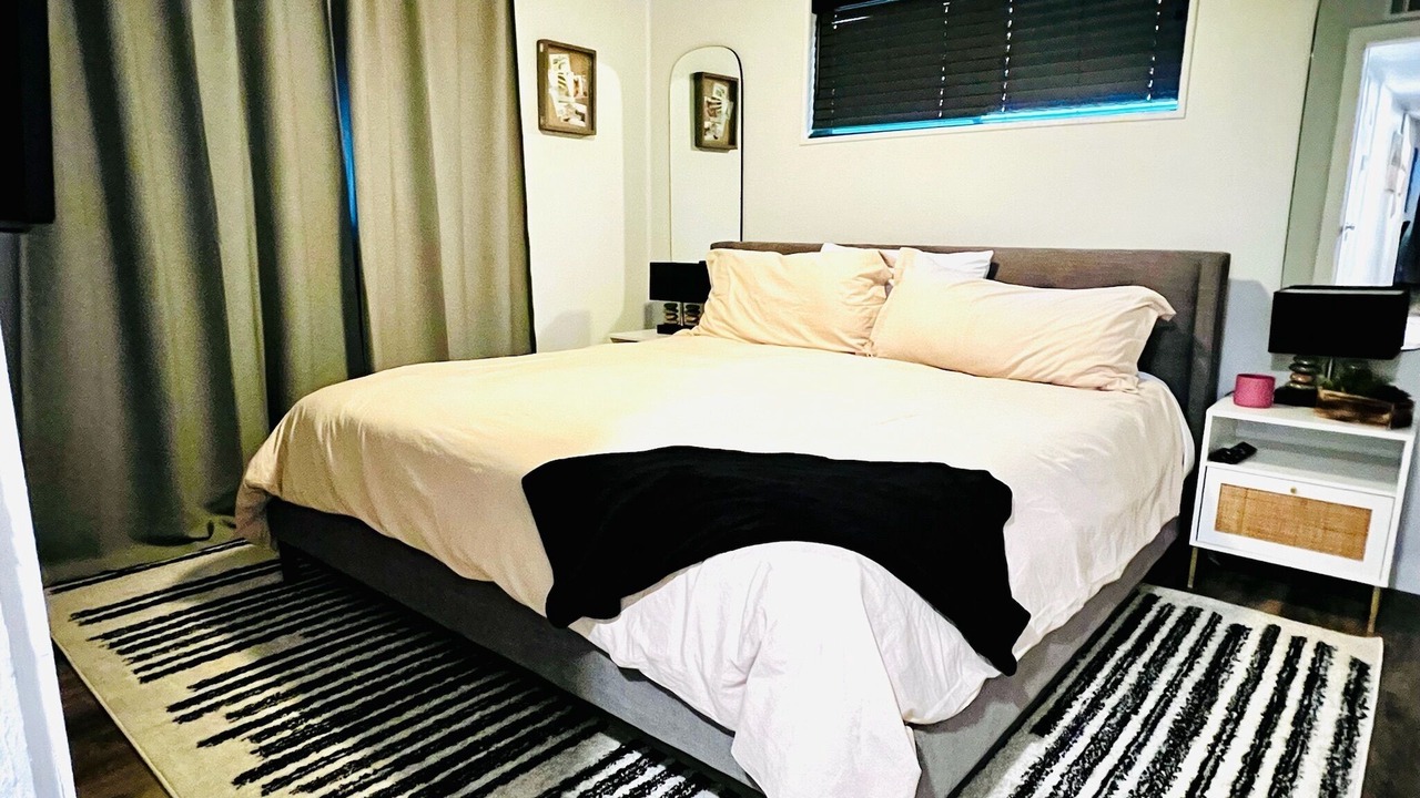 Photo of Bedroom in Preston Hollow