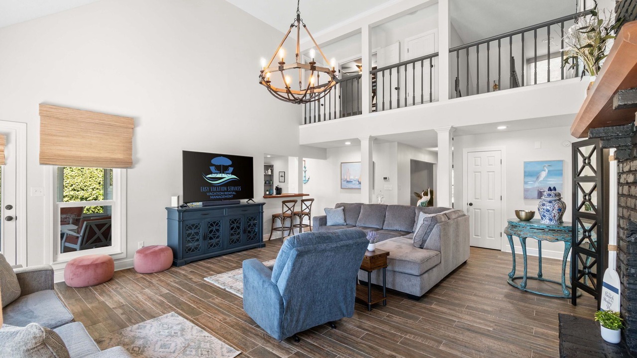 Photo of Livingroom in Mary Esther