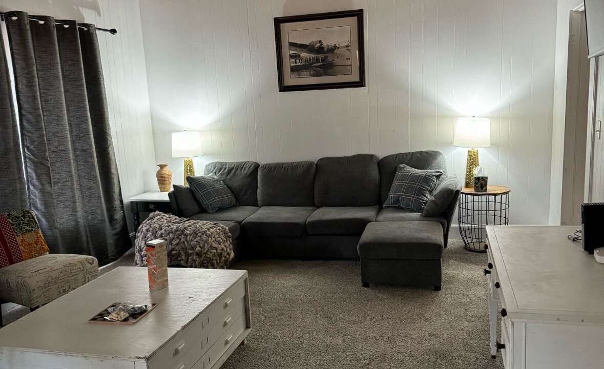 Photo of Livingroom in Grayson