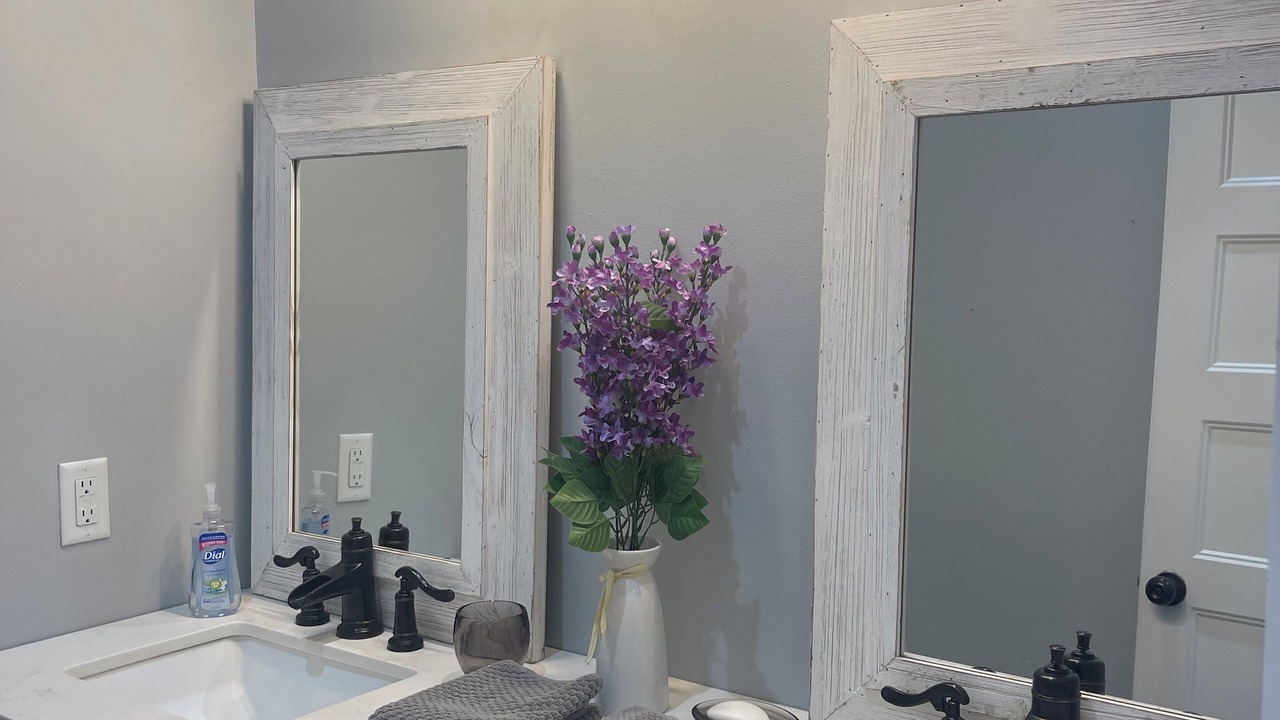 Photo of Bathroom in Bell City