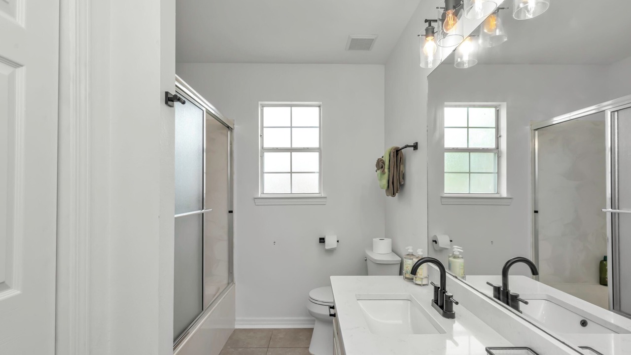 Photo of Bathroom in Fort Walton Beach