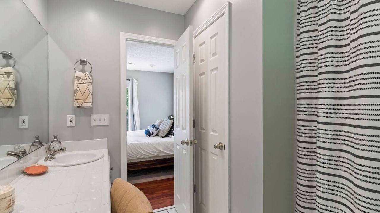 Photo of Bedroom in Dadeville