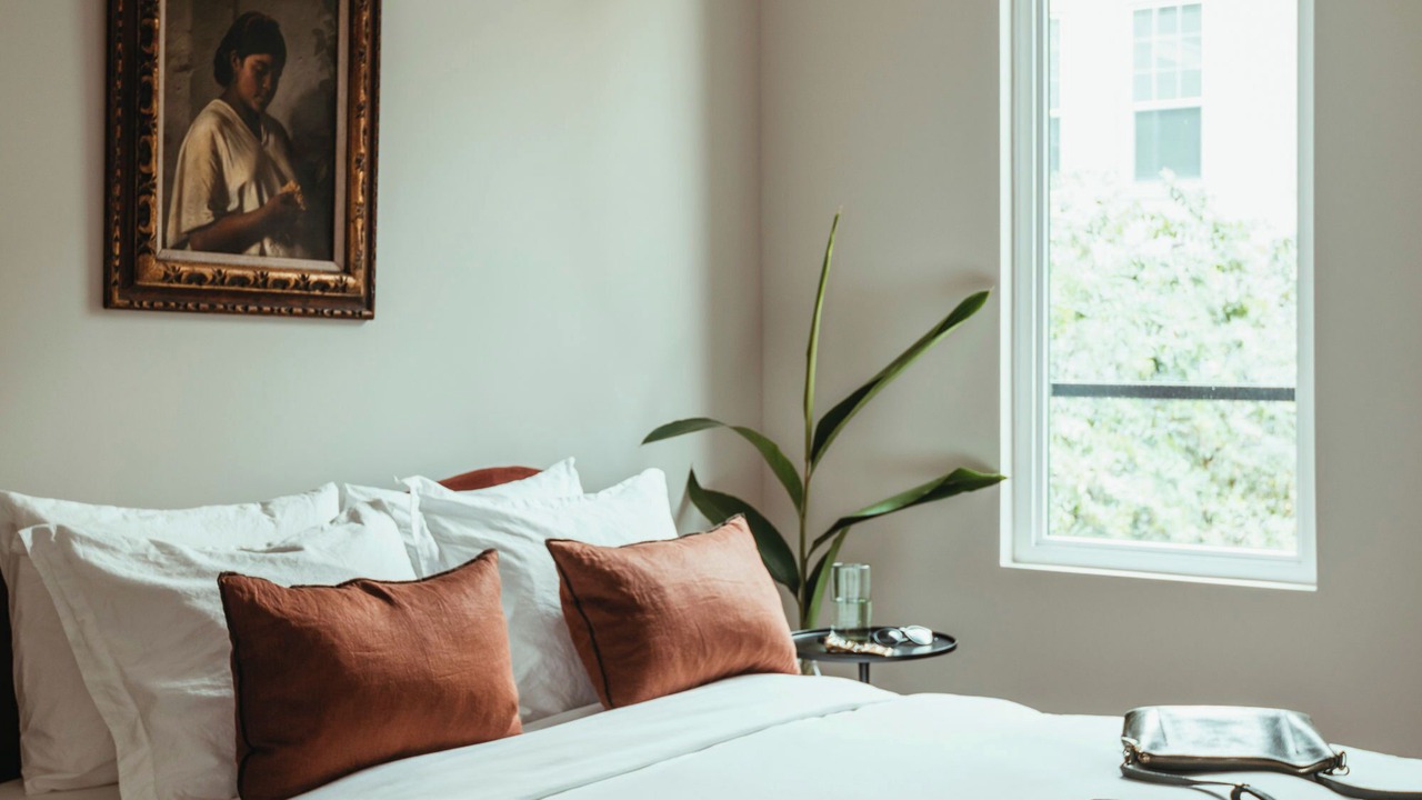 Photo of Bedroom in Lower Garden District