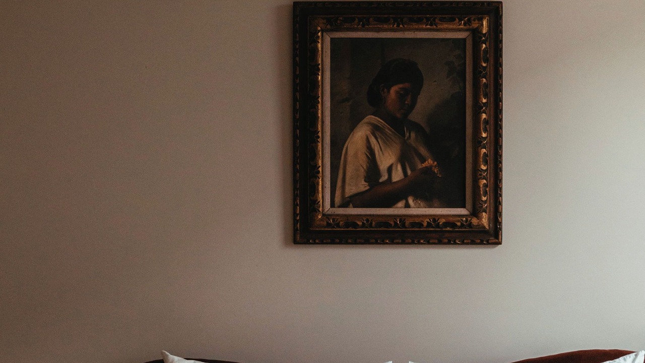 Photo of Bedroom in Lower Garden District