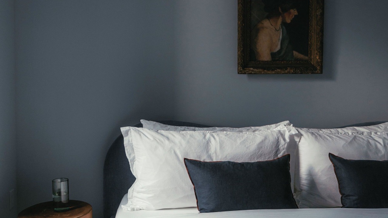 Photo of Bedroom in Lower Garden District