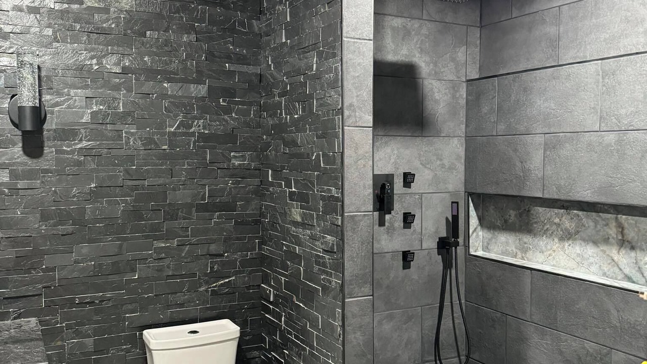 Photo of Bathroom in Mary Esther
