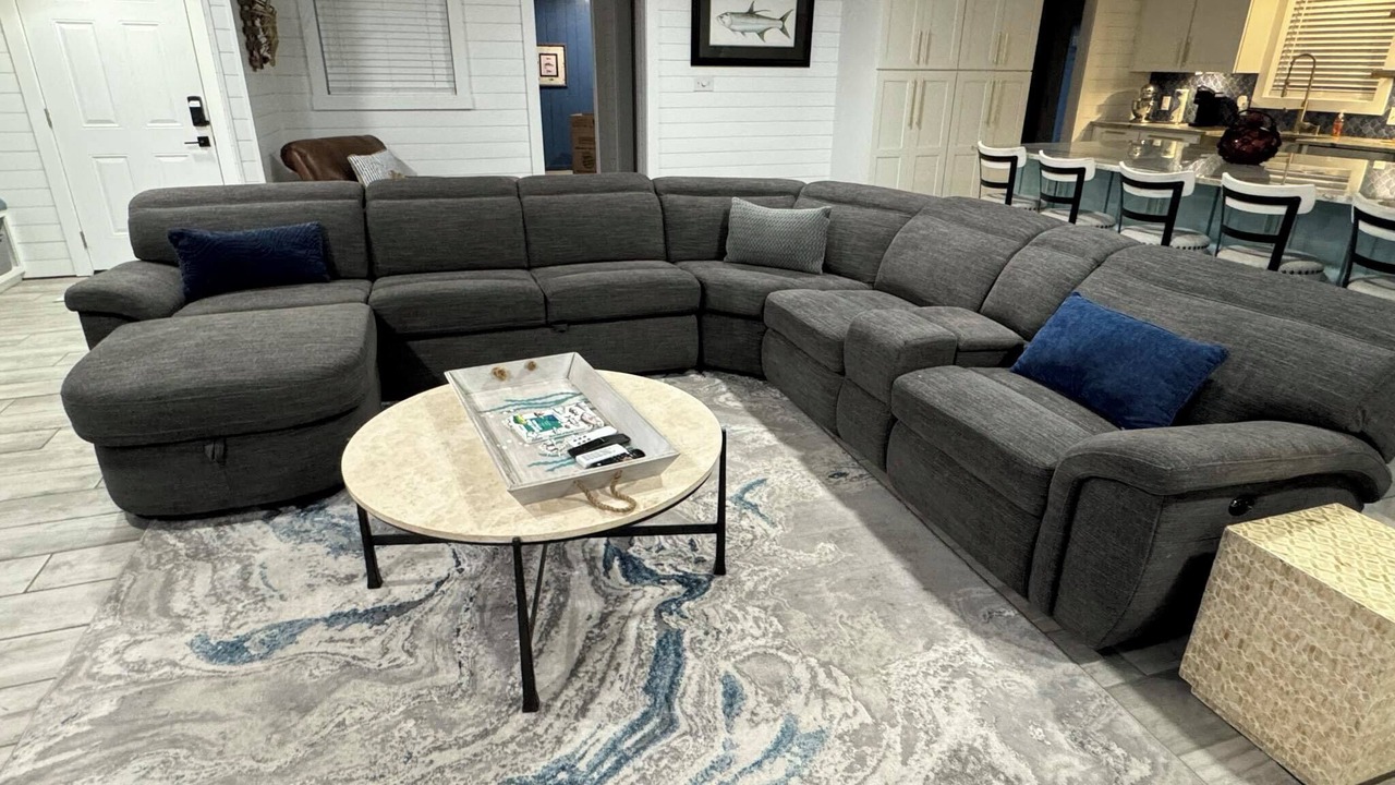 Photo of Livingroom in Mary Esther