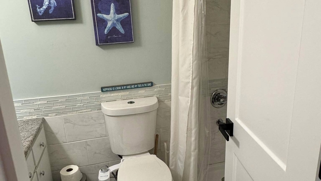 Photo of Bathroom in Mary Esther