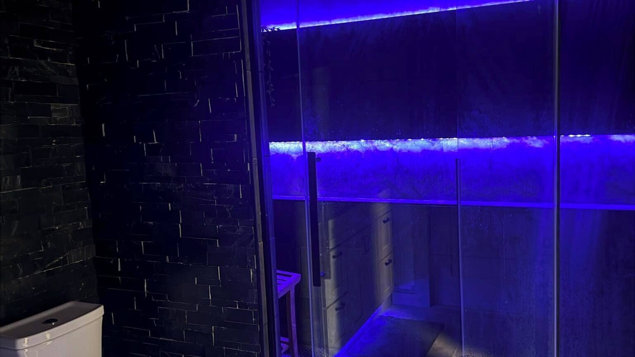Photo of Bathroom in Mary Esther