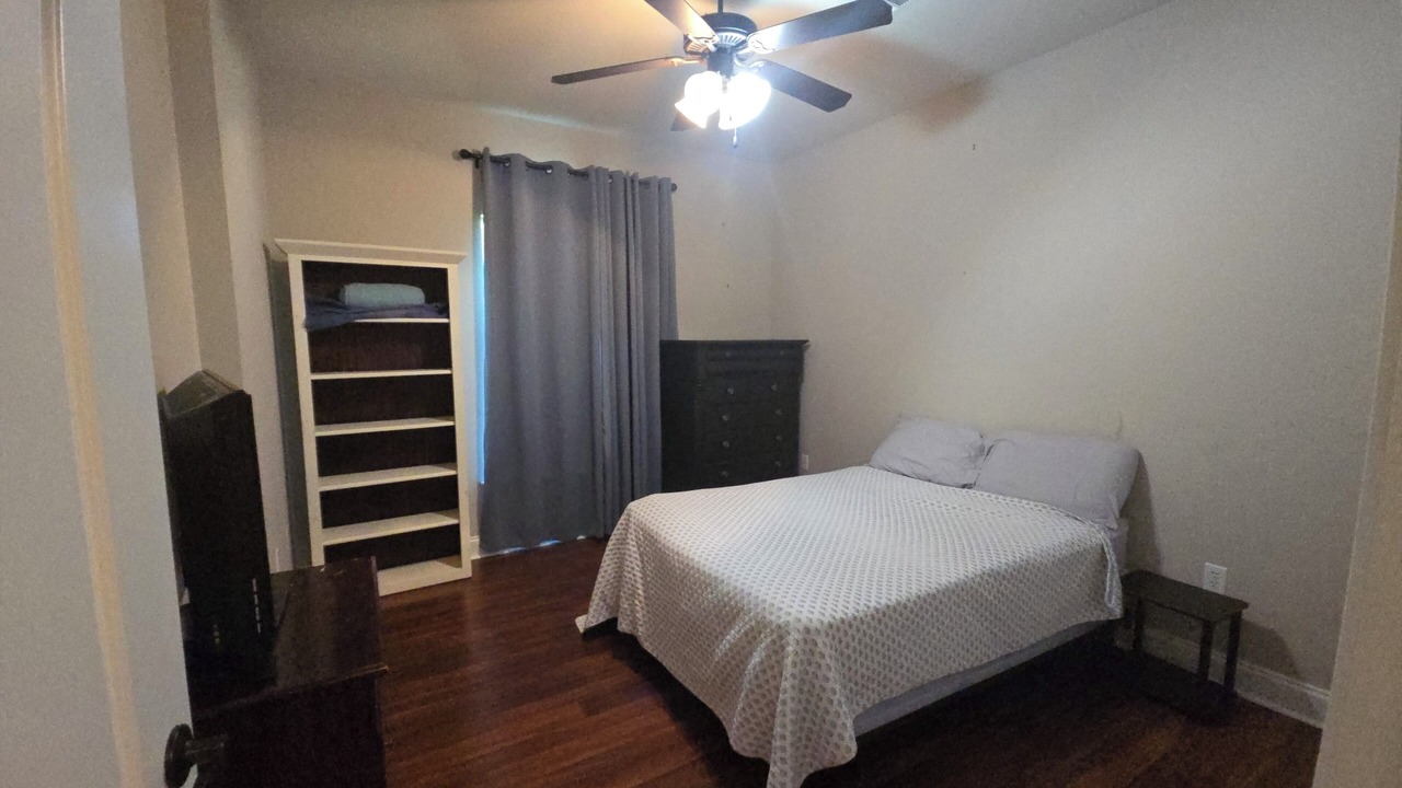 Photo of Bedroom in Ponchatoula