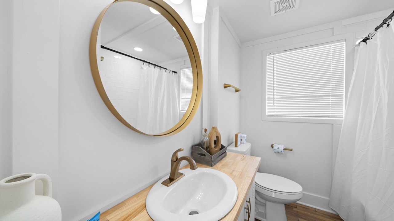 Photo of Bathroom in Miramar Beach