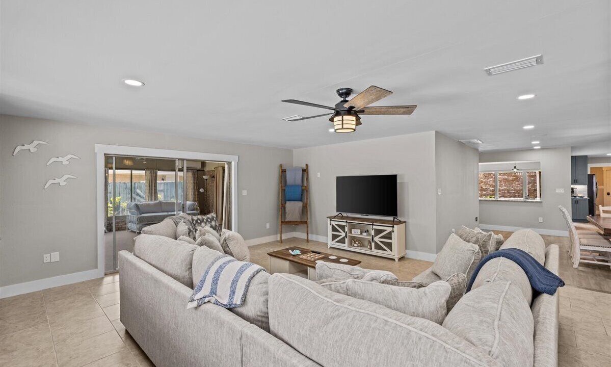 Photo of Livingroom in Fort Walton Beach