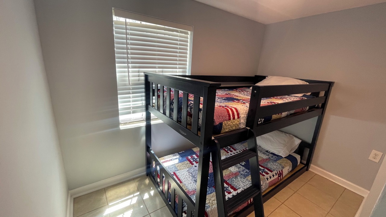 Photo of Bedroom in Eastpoint