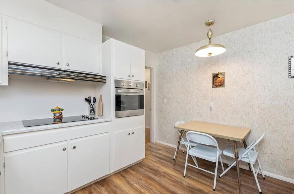 Photo of Kitchen in Mary Esther