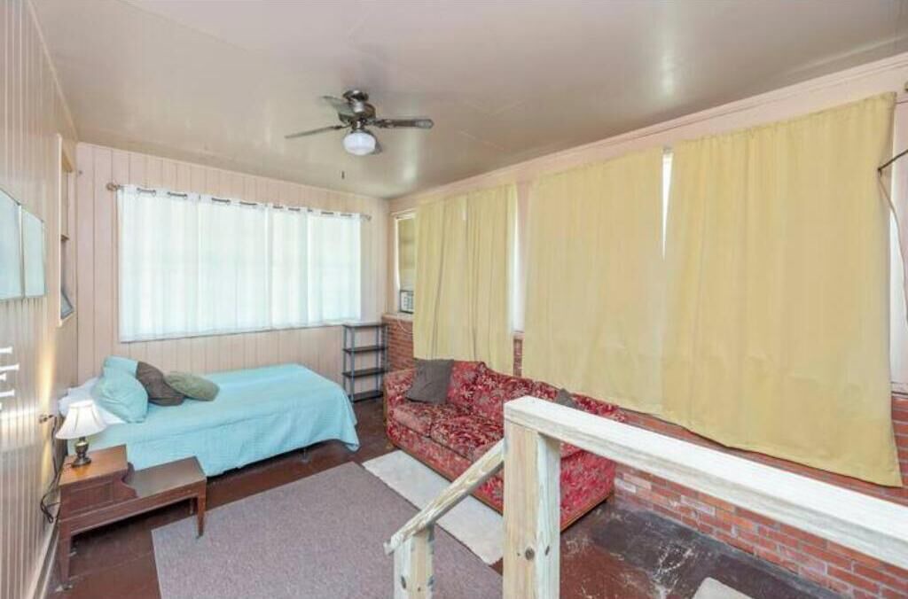 Photo of Bedroom in Mary Esther