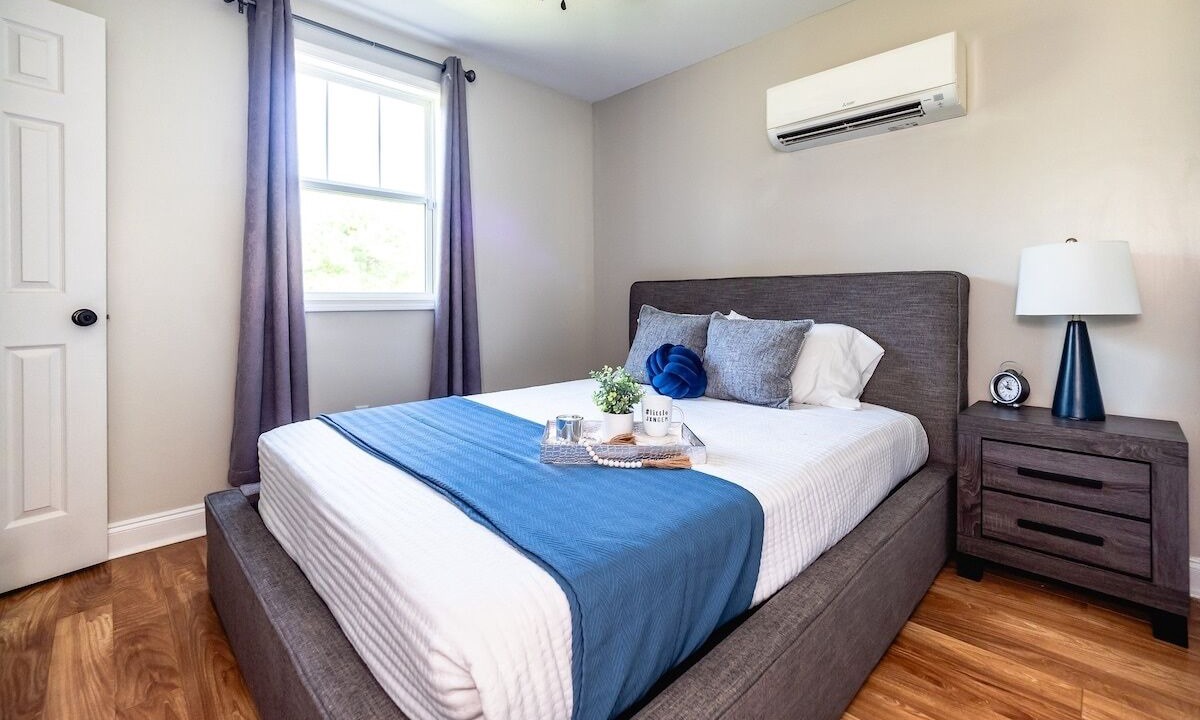 Photo of Bedroom in Jackson