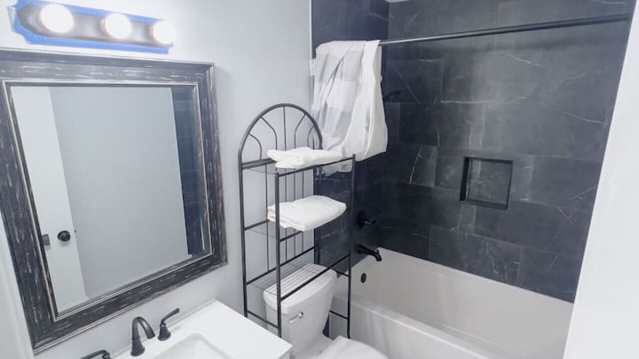 Photo of Bathroom in Harold