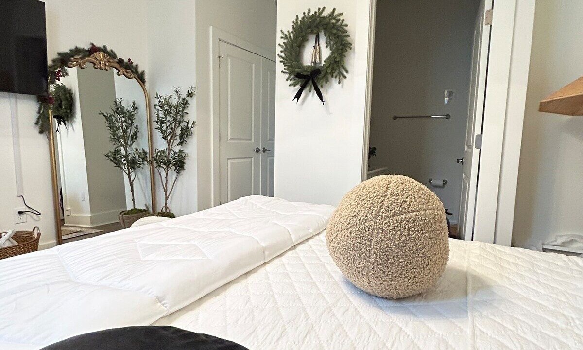 Photo of Bedroom in Ocean Springs