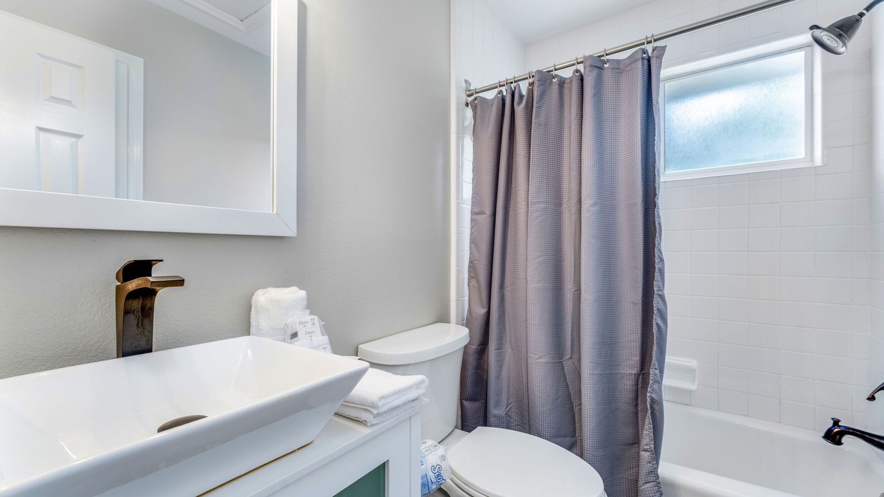 Photo of Bathroom in Sea Palm Village