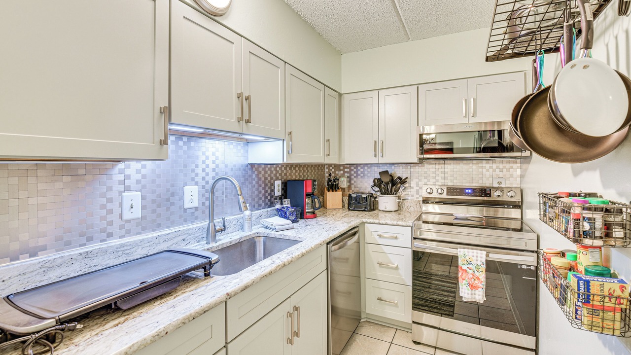 Photo of Kitchen in Mary Esther