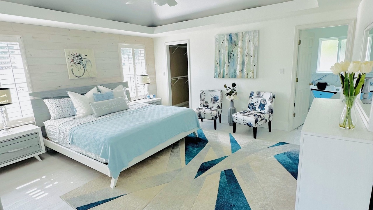 Photo of Bedroom in Avalon Beach Estates