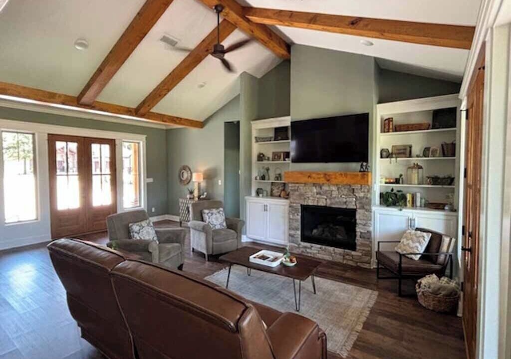 Photo of Livingroom in Hot Springs Village