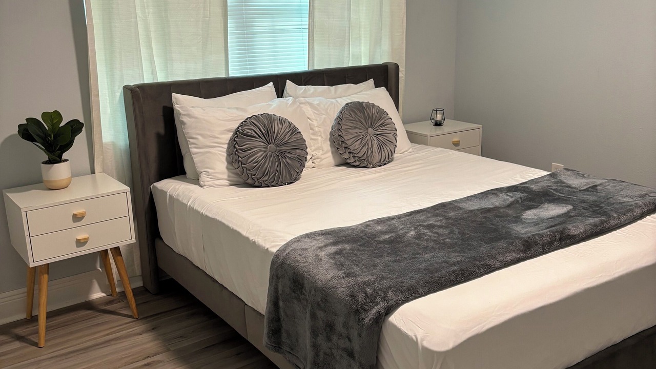 Photo of Bedroom in Carrollwood
