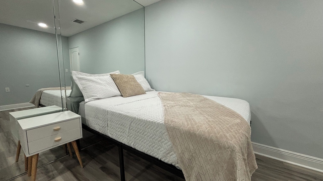 Photo of Bedroom in Carrollwood