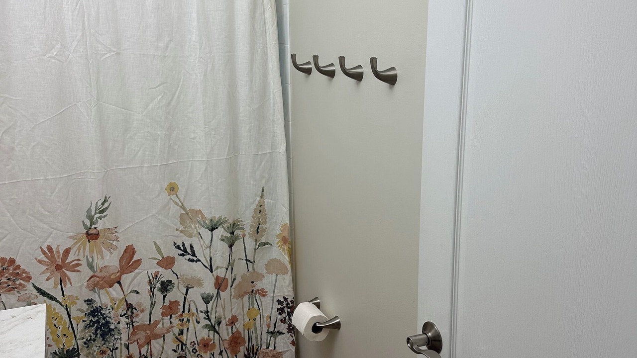 Photo of Bathroom in Falcons Glen