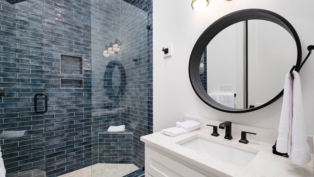 Photo of Bathroom in Dune Allen Beach