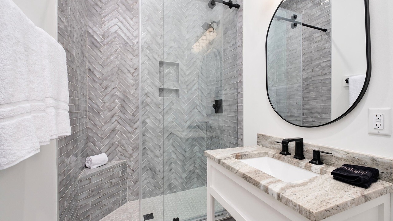 Photo of Bathroom in Dune Allen Beach