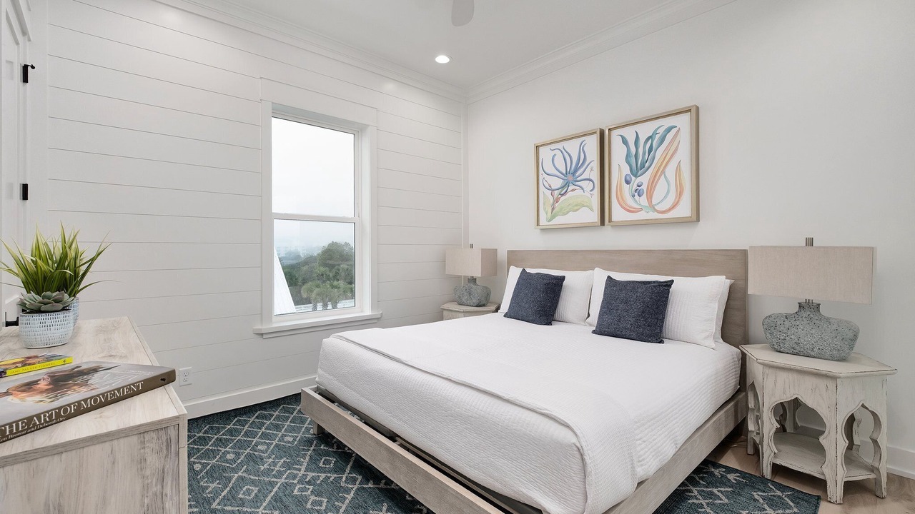 Photo of Bedroom in Dune Allen Beach