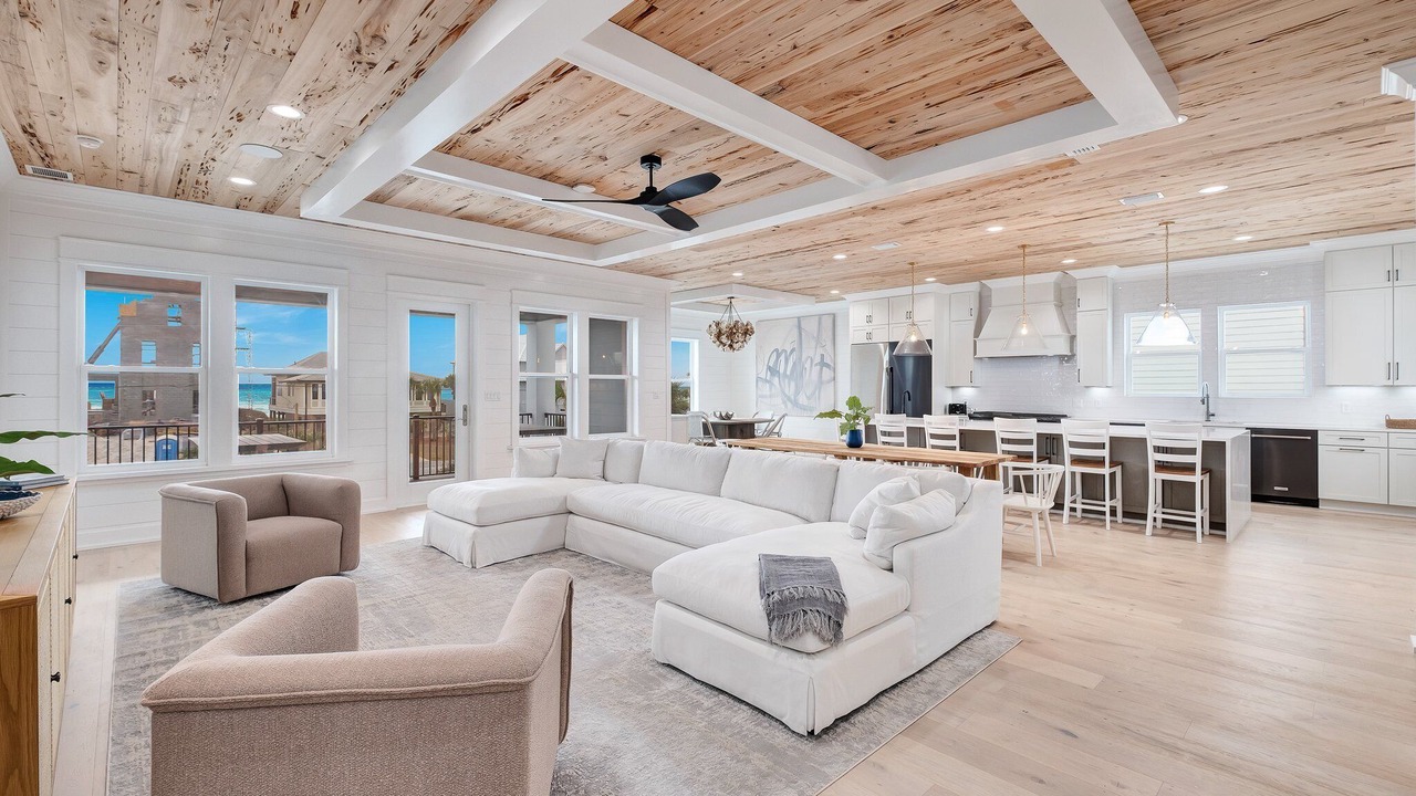 Photo of Livingroom in Dune Allen Beach