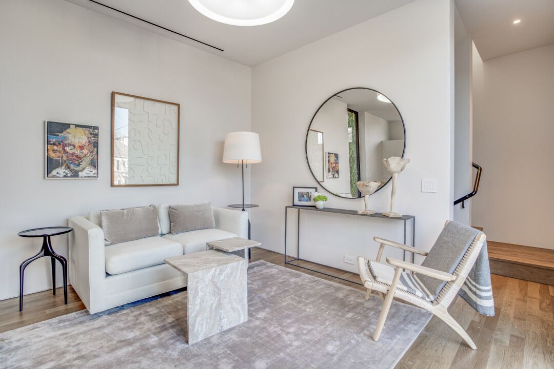 Photo of Livingroom in Oak Lawn