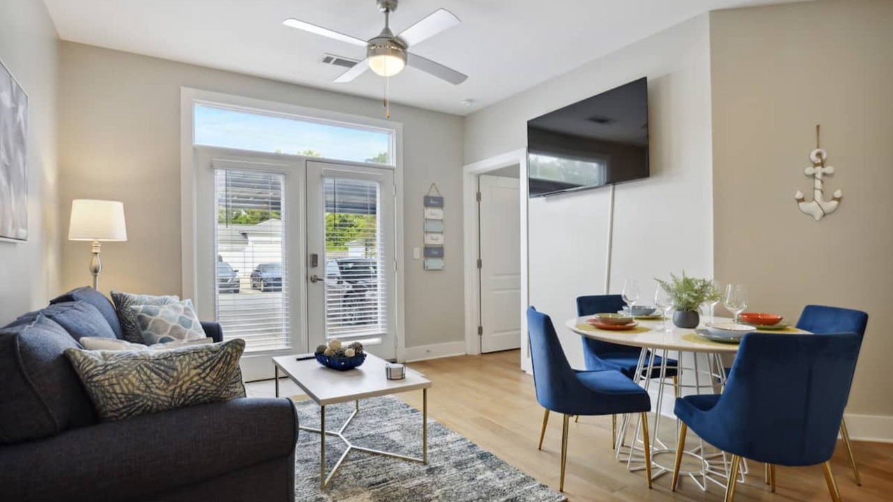 Photo of Livingroom in Highlands - Perkins