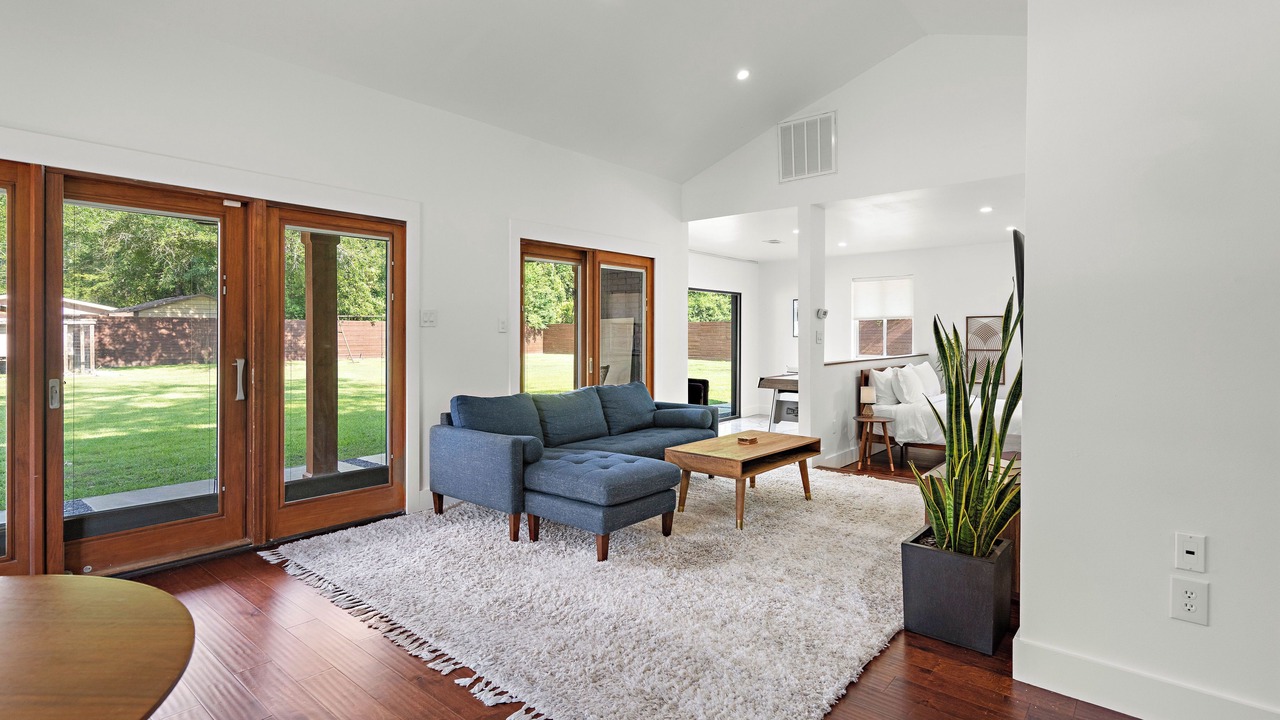 Photo of Livingroom in Slidell