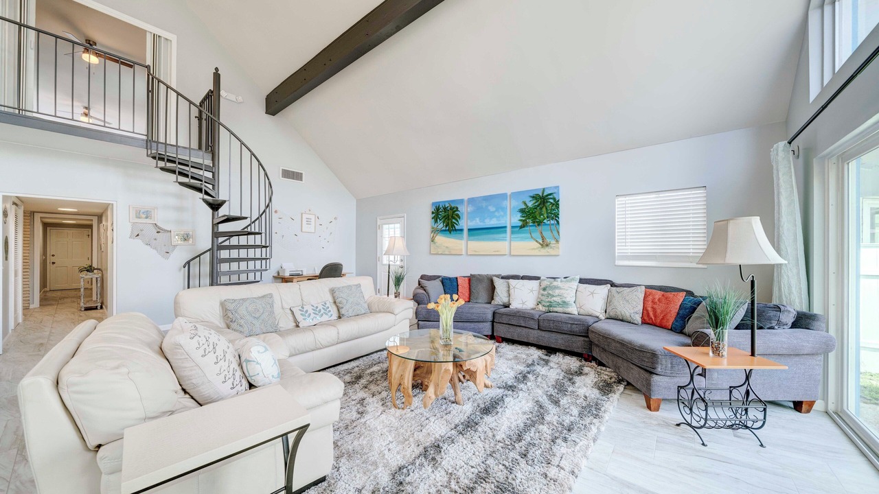 Photo of Livingroom in Bel Air