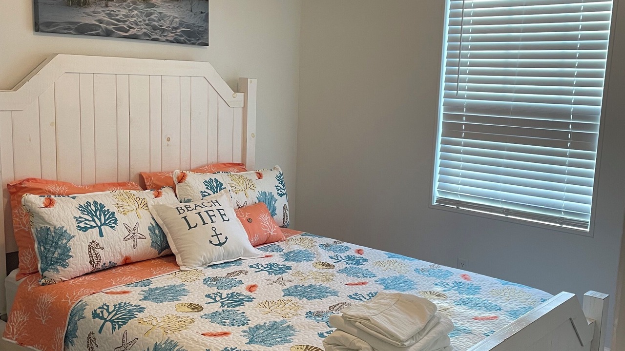 Photo of Bedroom in Carrabelle