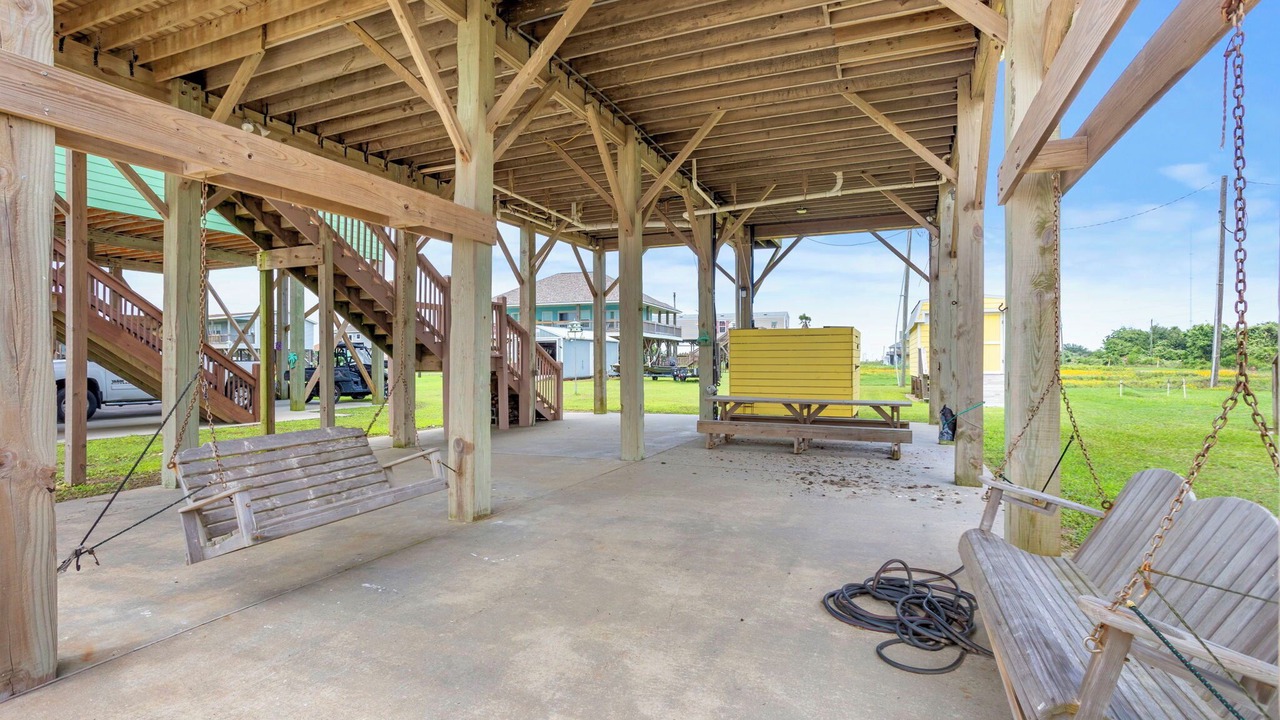 Photo of Patio Balcony in Lakeview  Jefferson County