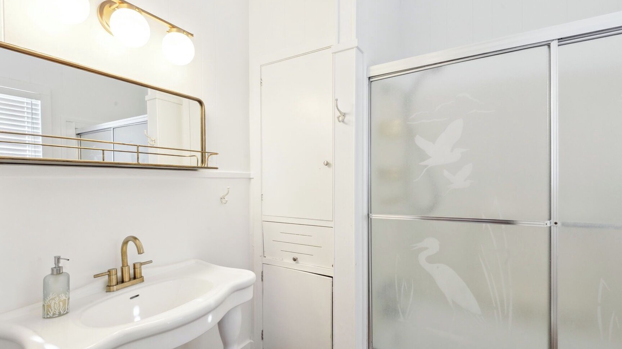 Photo of Bathroom in Old Town