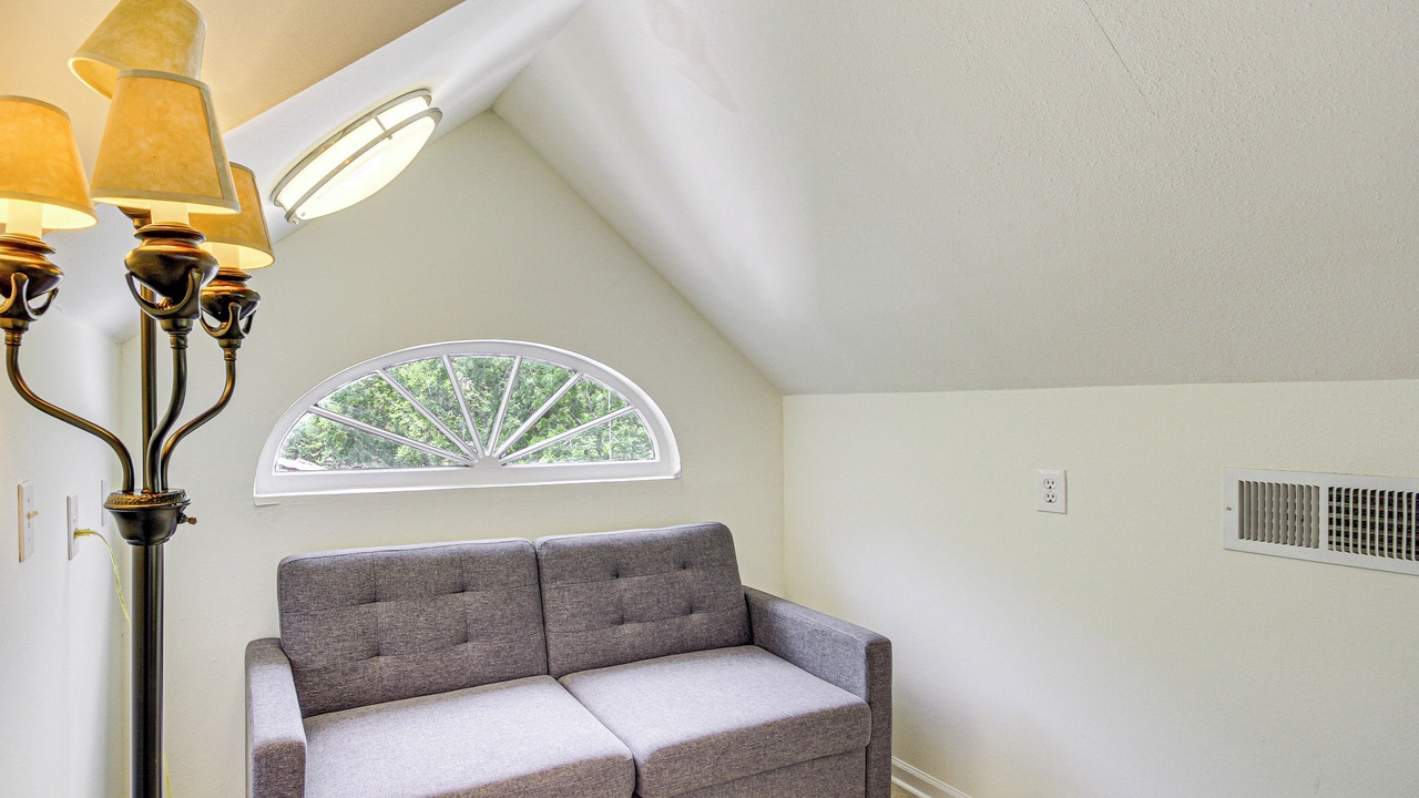 Photo of Livingroom in Mandeville