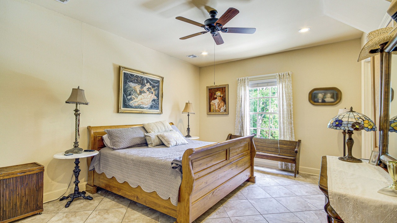 Photo of Bathroom in Mandeville