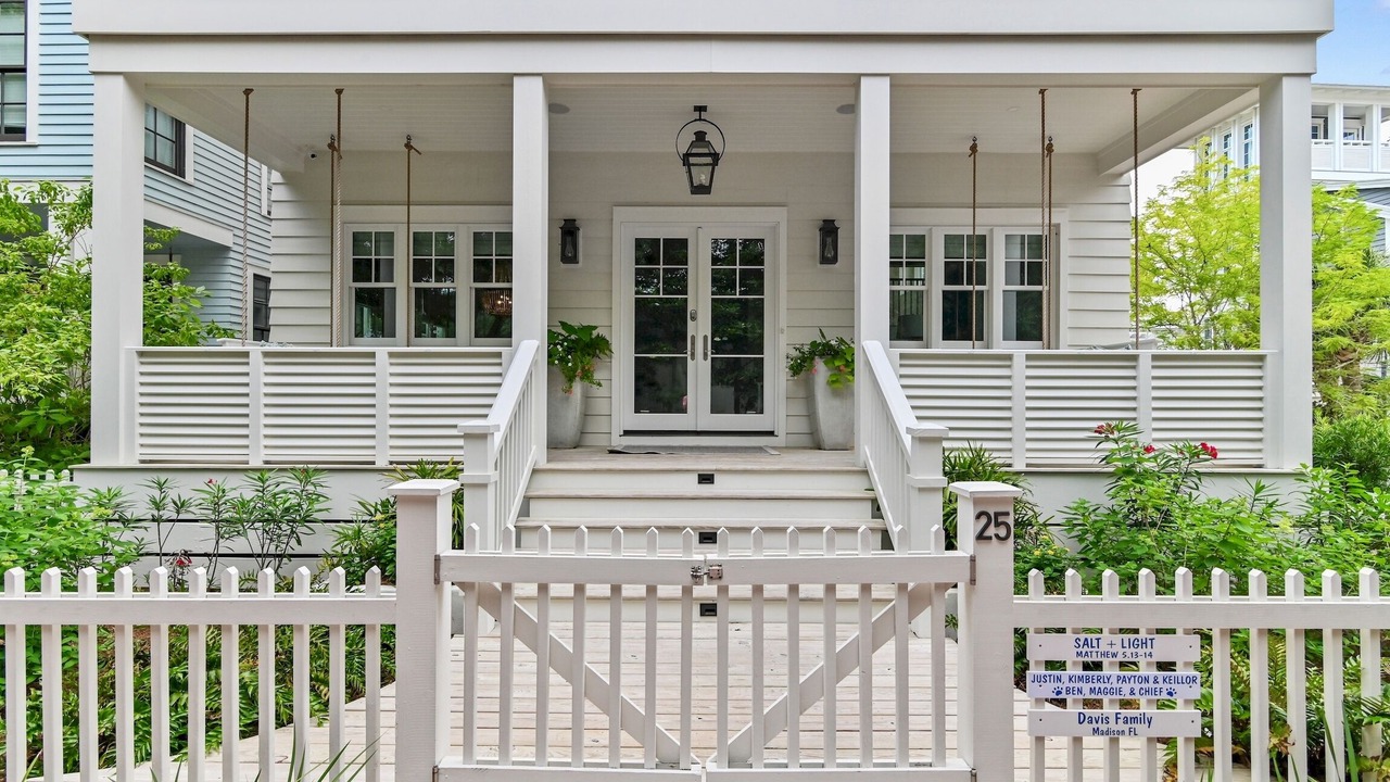 Photo of Outdoor in Cottage District