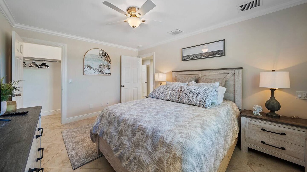 Photo of Bedroom in Juno Beach
