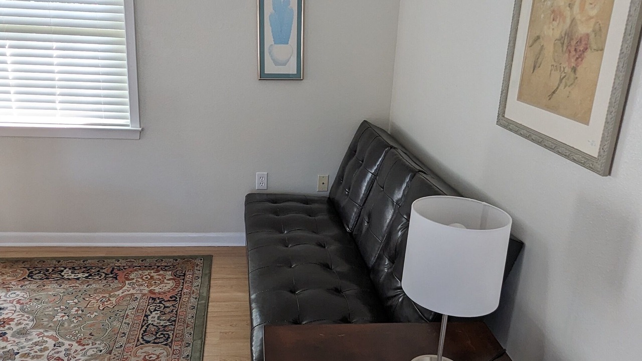 Photo of Livingroom in Mary Esther