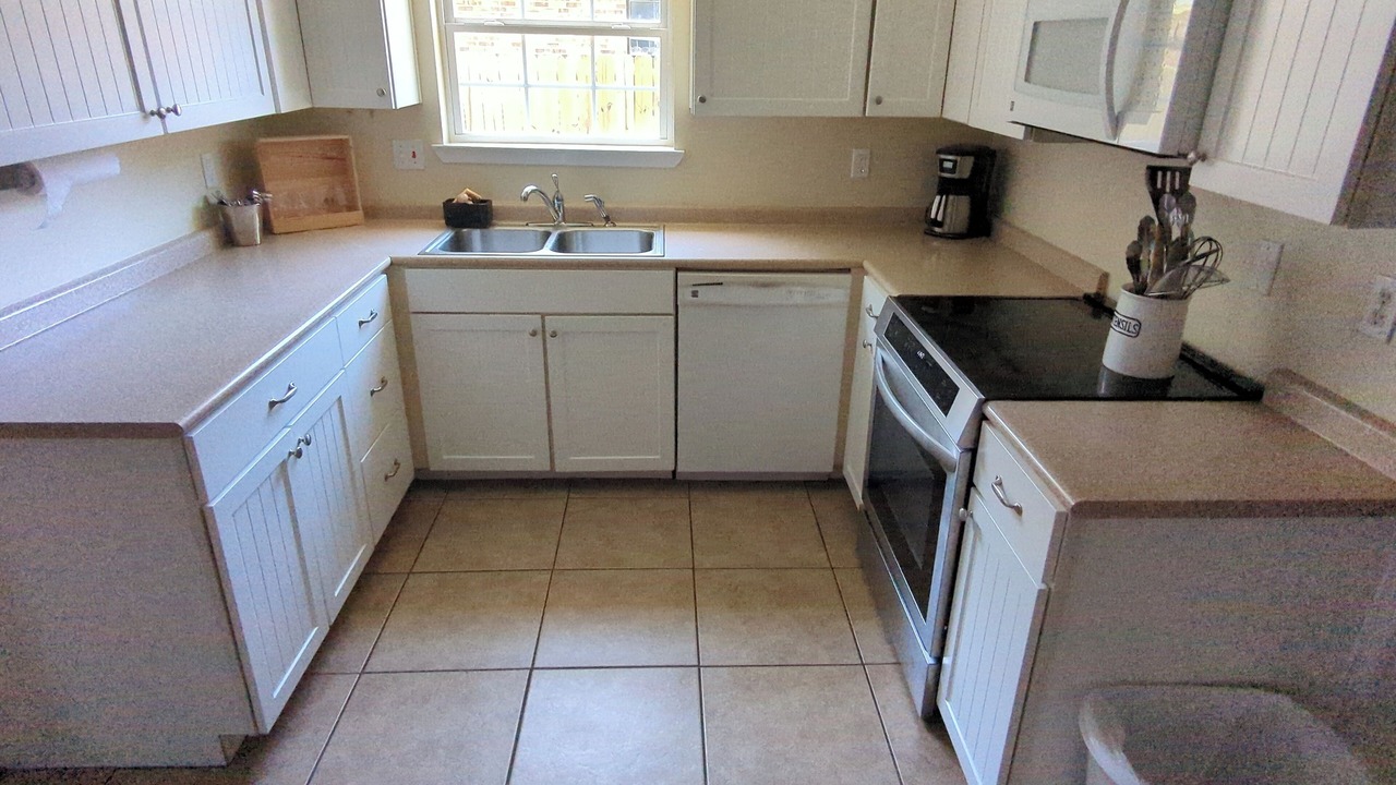 Photo of Kitchen in Mary Esther
