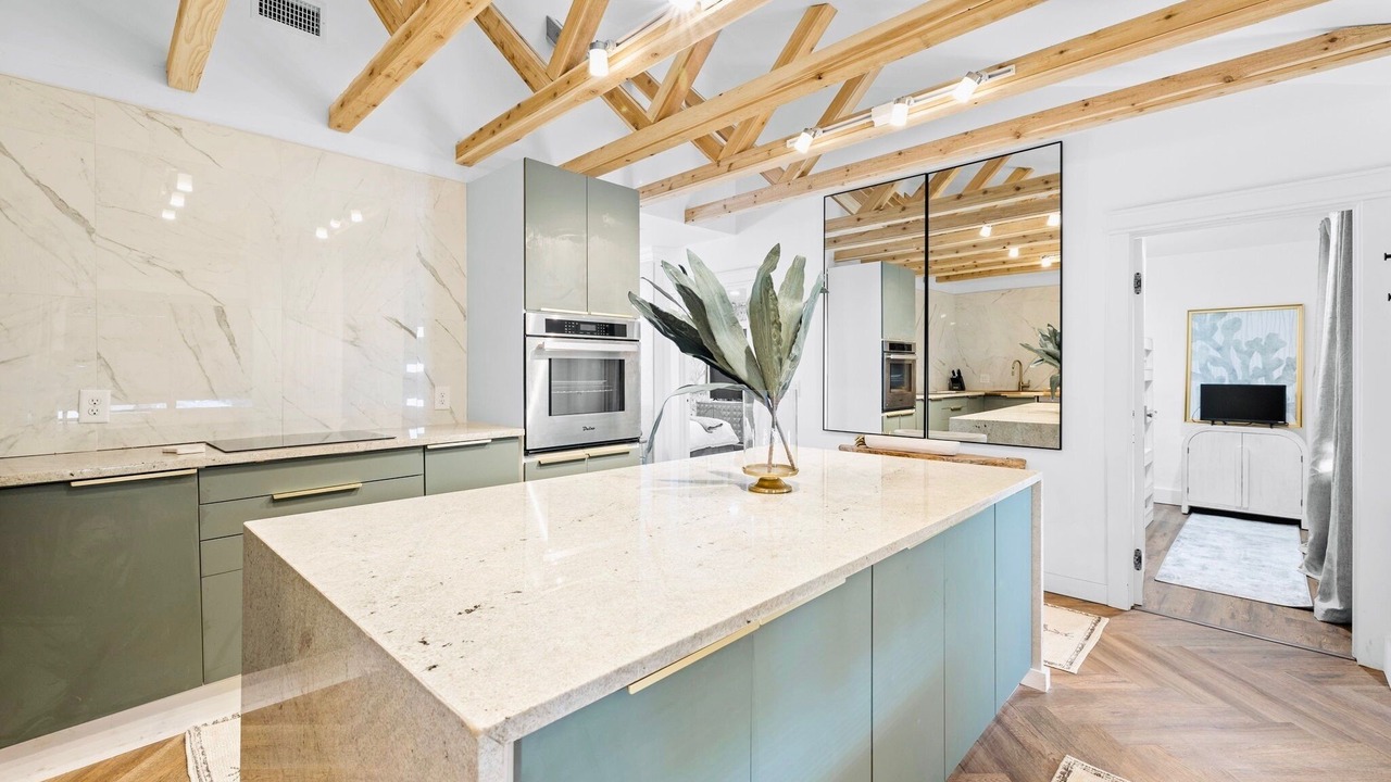 Photo of Kitchen in Riviera Beach