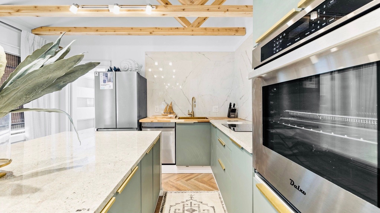 Photo of Kitchen in Riviera Beach