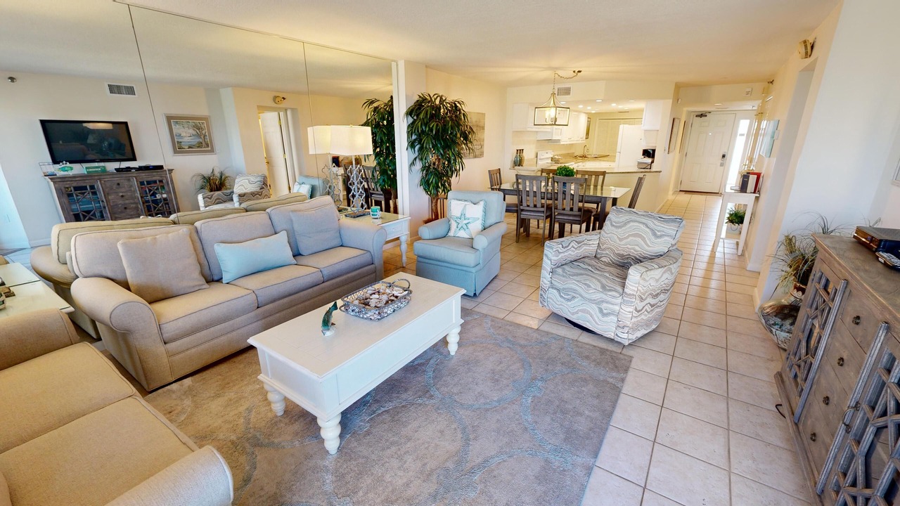 Photo of Livingroom in North West Florida
